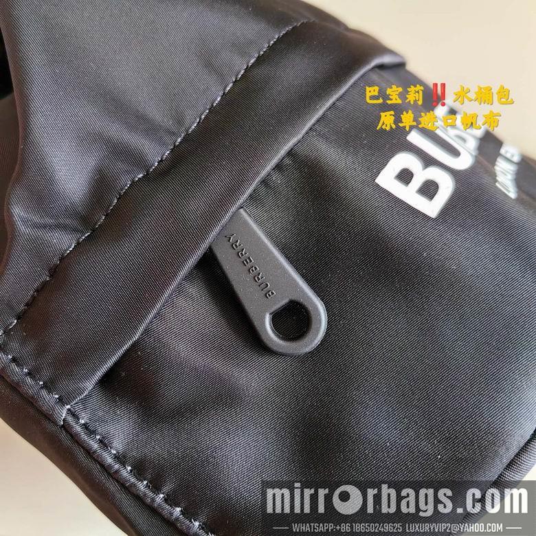 Burberry Bags 18X22cm 060827 XMY 2colour