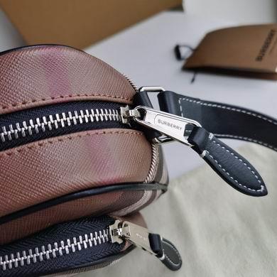 Burberry Bags 80491451 22.5X6X16cm XM