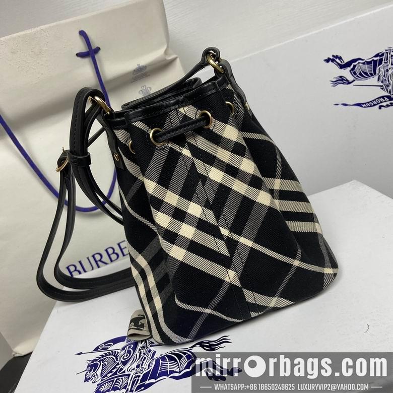 Burberry Bags 17.5X10.5X20cm 100919 DN 2colour