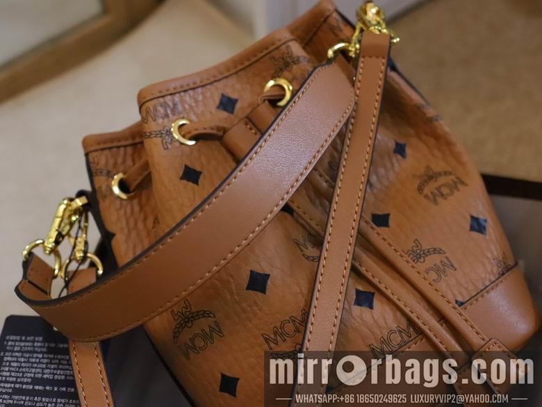 MCM Bags Dessau Visetos 6719 20x14x10cm DY 2