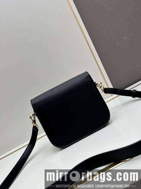 Burberry Bags Bur 8375 19x6x16cm jj