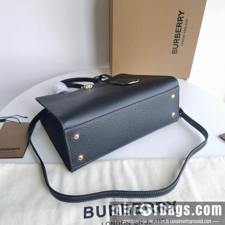 Burberry Bags 80490451 27x11x20cm HQ