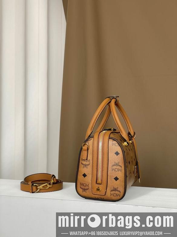 MCM Bags MWBAASE03CO001 23X11X15cm EY