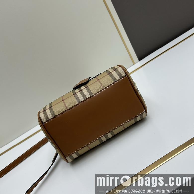 Burberry Bags Bur 8372 18.5x11x12cm ww1