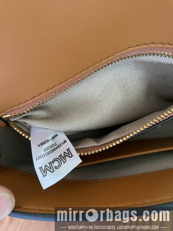 MCM Bags 20534 trumpet DY 4