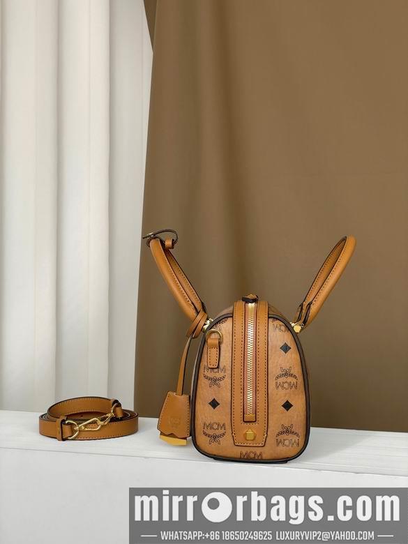 MCM Bags MWBAASE03CO001 23X11X15cm EY