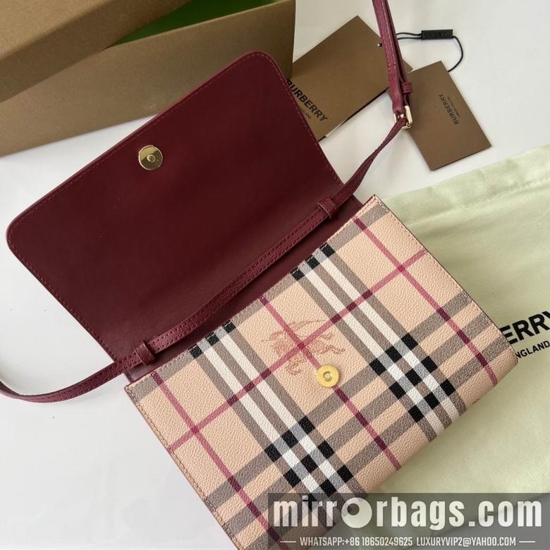 Burberry Bags 40609731 22X17X5.5cm YG 3colour