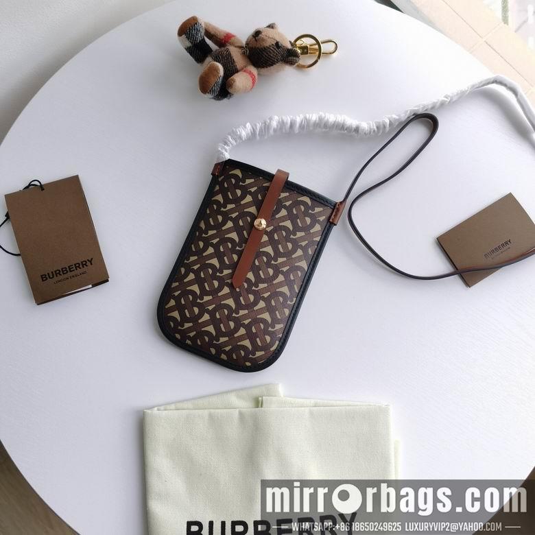 Burberry Bags 12X3.5X18cm 082701 IQ 4colour