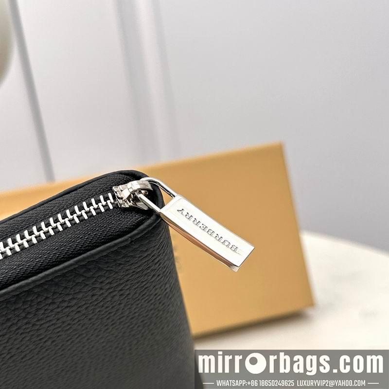 Burberry Bags Burberry 666028 19x10x2.5cm zy