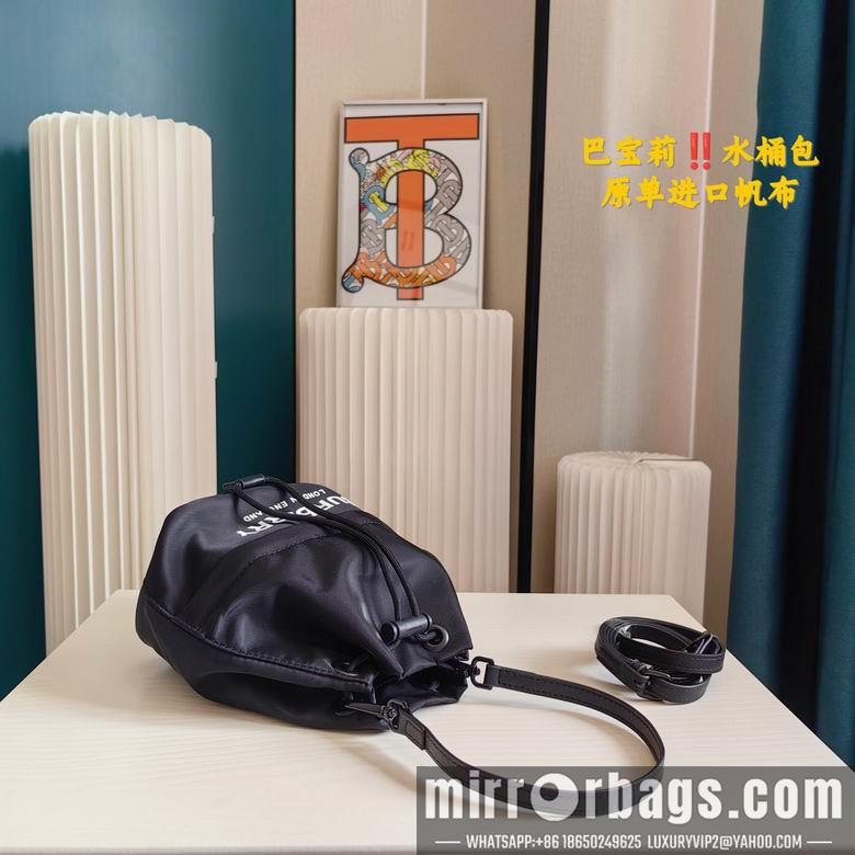 Burberry Bags 18X22cm 060827 XMY 2colour