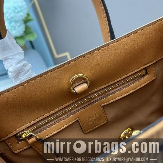 MCM Bags MCM Munchen 24x19x11cm ww