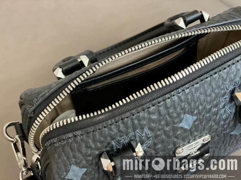 MCM Bags CA6213 18.5X10X8 dy