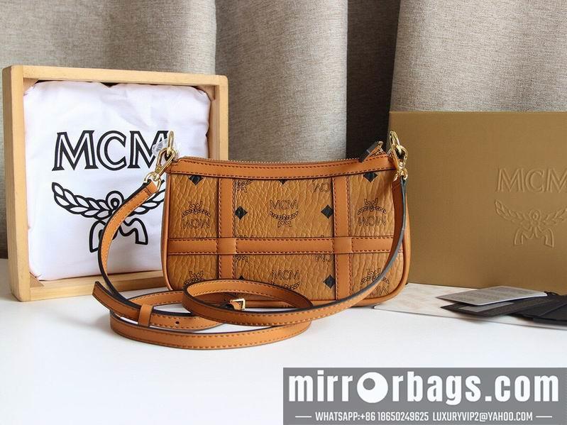 MCM Bags CA6204 12.5X21X5