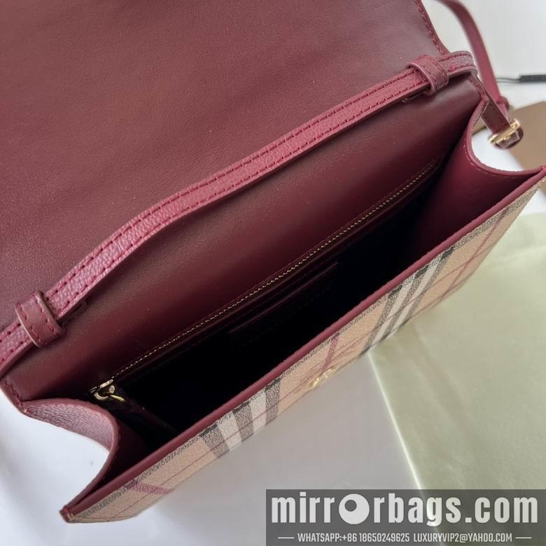 Burberry Bags 40609731 22X17X5.5cm YG 3colour