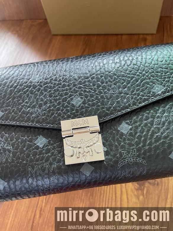 MCM Bags 20533 medium DY 3