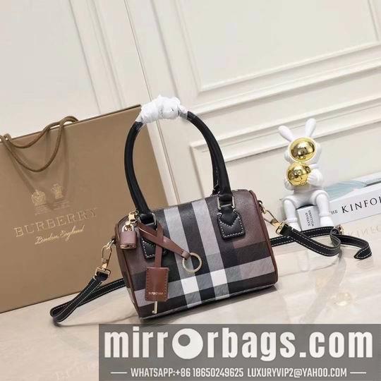 Burberry Bags Burberry 8372 18.5x11x12cm ww