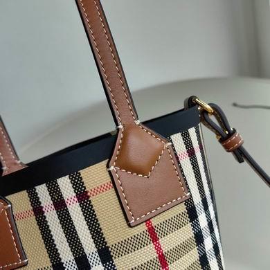 Burberry Bags 80704611 13X8.5X19.5cm IQ