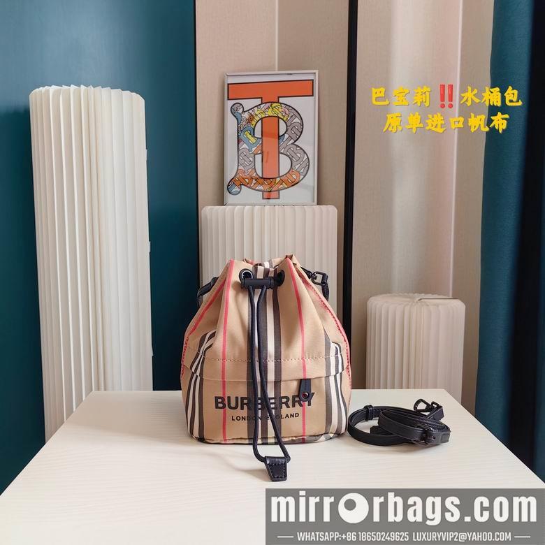 Burberry Bags 18X22cm 060827 XMY 2colour