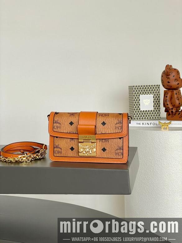 MCM Bags L090 18.5X5X11cm XM