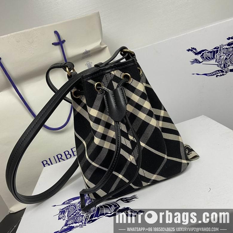 Burberry Bags 17.5X10.5X20cm 100919 DN 2colour