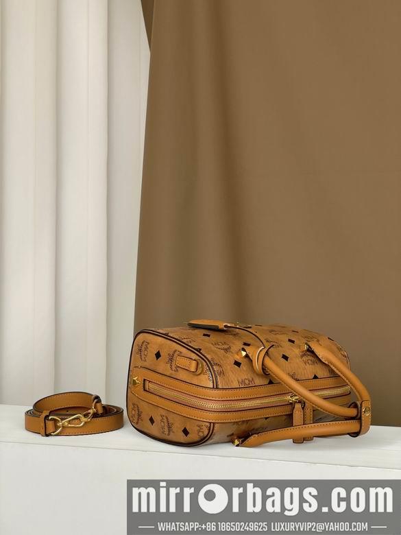MCM Bags MWBAASE03CO001 23X11X15cm EY