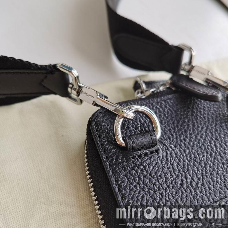 Burberry Bags 80301921 10x25x18cm cn 01