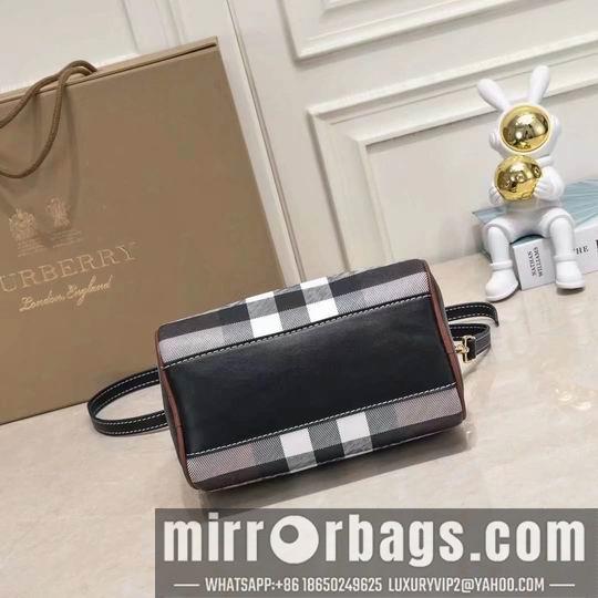 Burberry Bags Burberry 8372 18.5x11x12cm ww