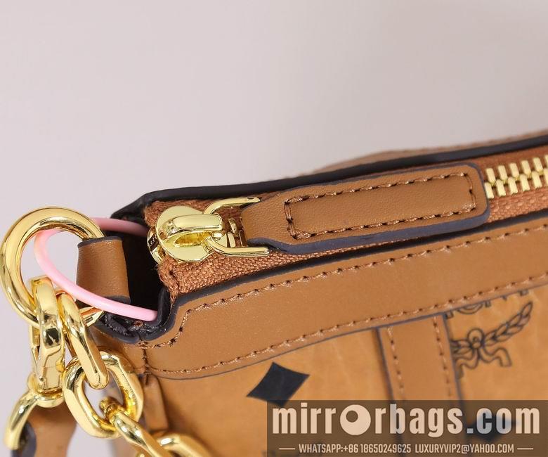 MCM Bags CA6204 12.5X21X5