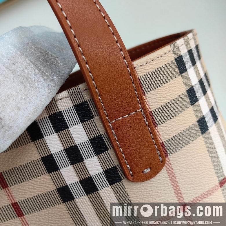 Burberry Bags 29X27X10cm 042505 IQ