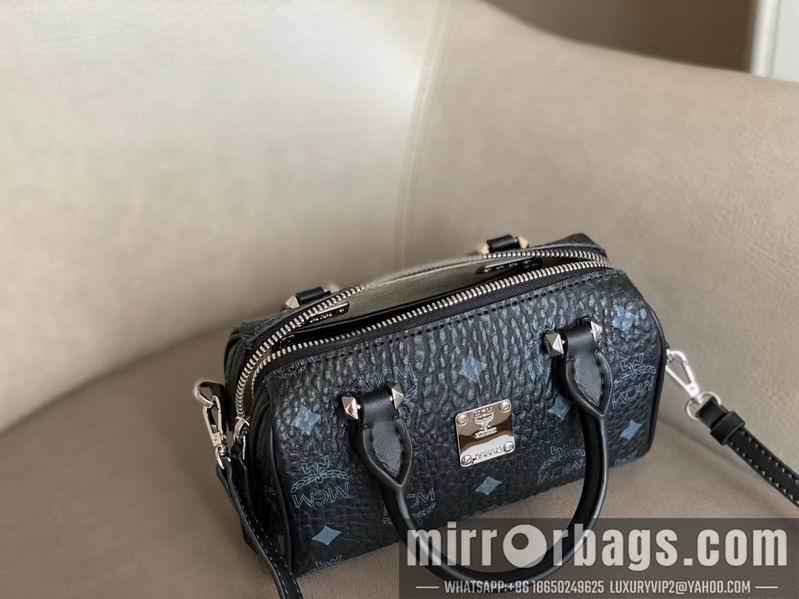 MCM Bags CA6213 18.5X10X8 dy