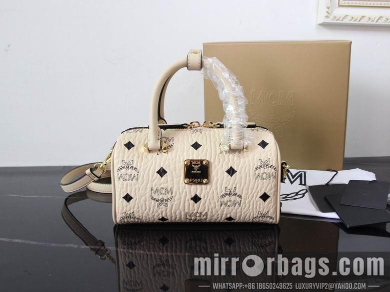 MCM Bags 30199 18.5x10x8cm DY 3
