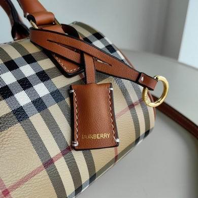 Burberry Bags 18.5X11X12cm 071706 XM
