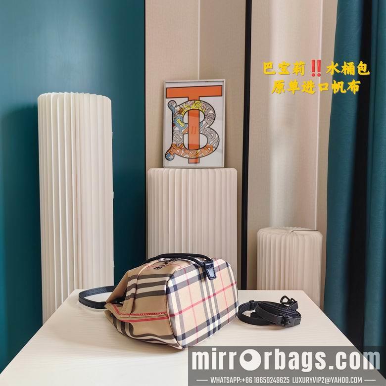Burberry Bags 18X22cm 060827 XMY 2colour