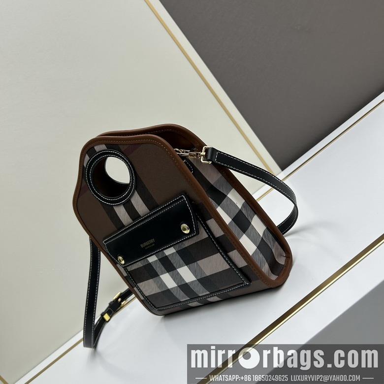 Burberry Bags Bur 8320 23x6x26.5cm ww