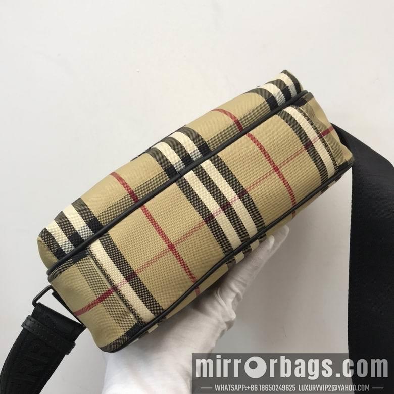 Burberry Bags 80697601 22.5X6.5X16cm DN