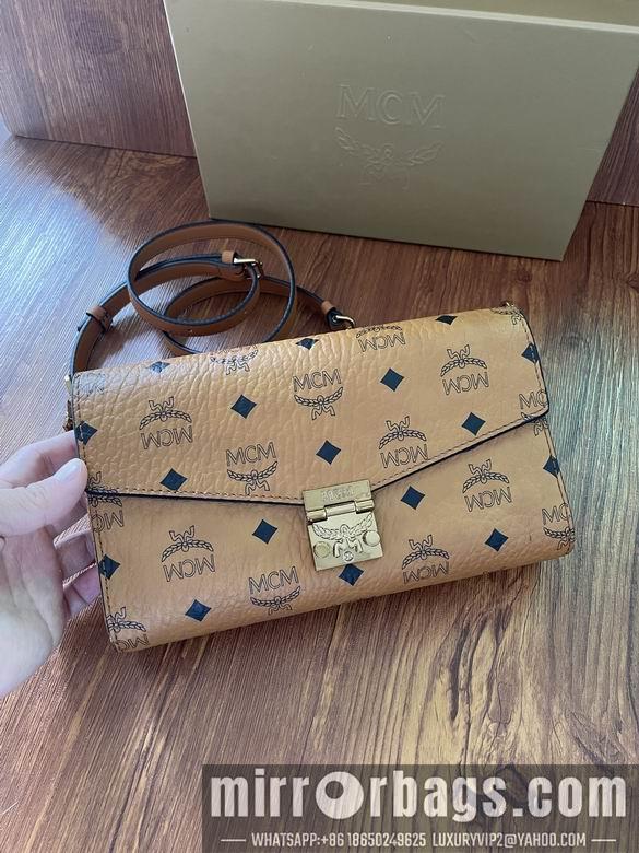 MCM Bags 20533 medium DY 1