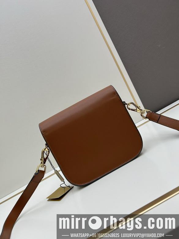 Burberry Bags Bur 8375 19x6x16cm jj1