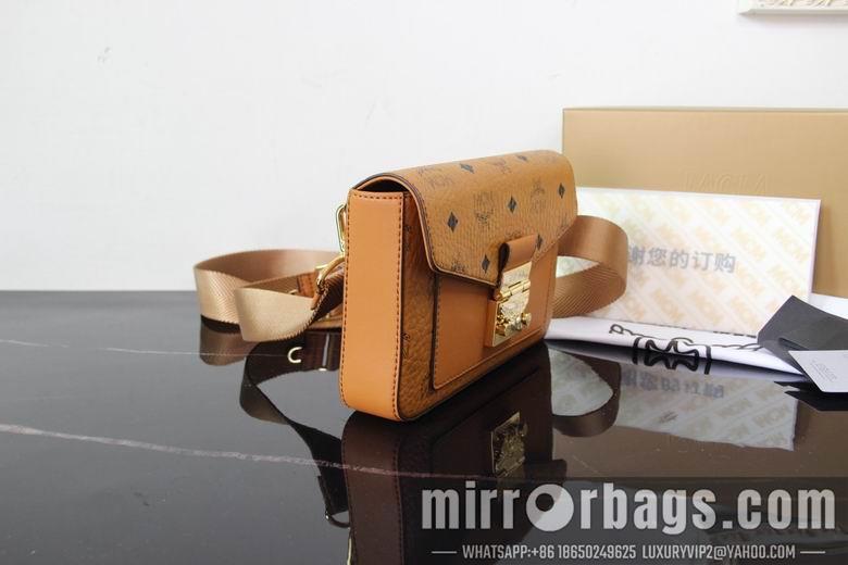 MCM Bags 142004 14x20.5x4cm DY 1