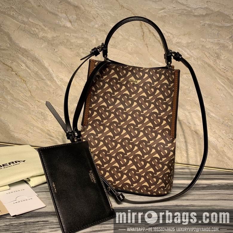 Burberry Bags 8421 21x16.5x25cm