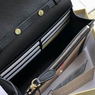 Burberry Bags 40681441 19X13.5X5cm YG 3colour