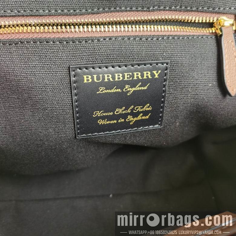 Burberry Bags 29.5X25.5X13cm 032506 IQ 2colour