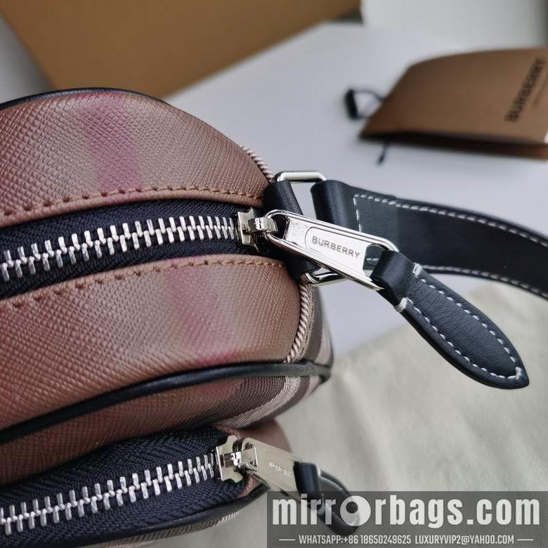 Burberry Bags 80491451 22.5x6x16cm HQ