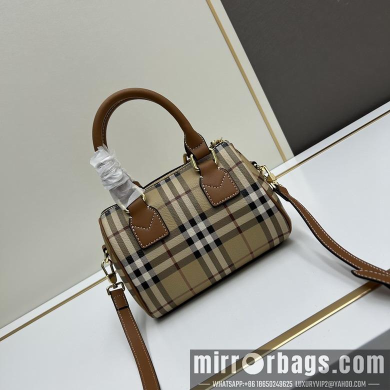 Burberry Bags Bur 8372 18.5x11x12cm ww1
