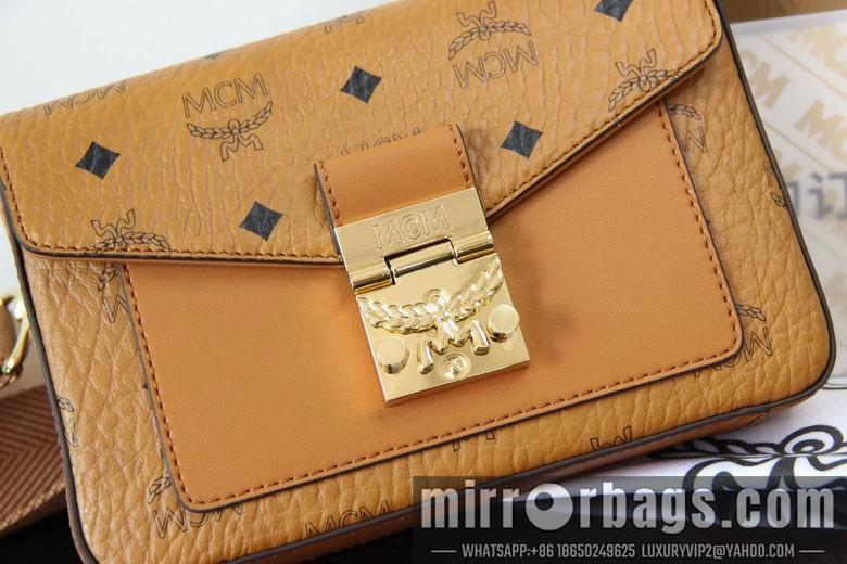 MCM Bags 142004 14x20.5x4cm DY 1