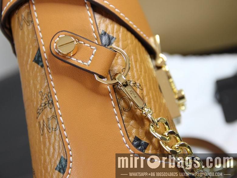 MCM Bags 151207 15x11.5x7cm DY 1
