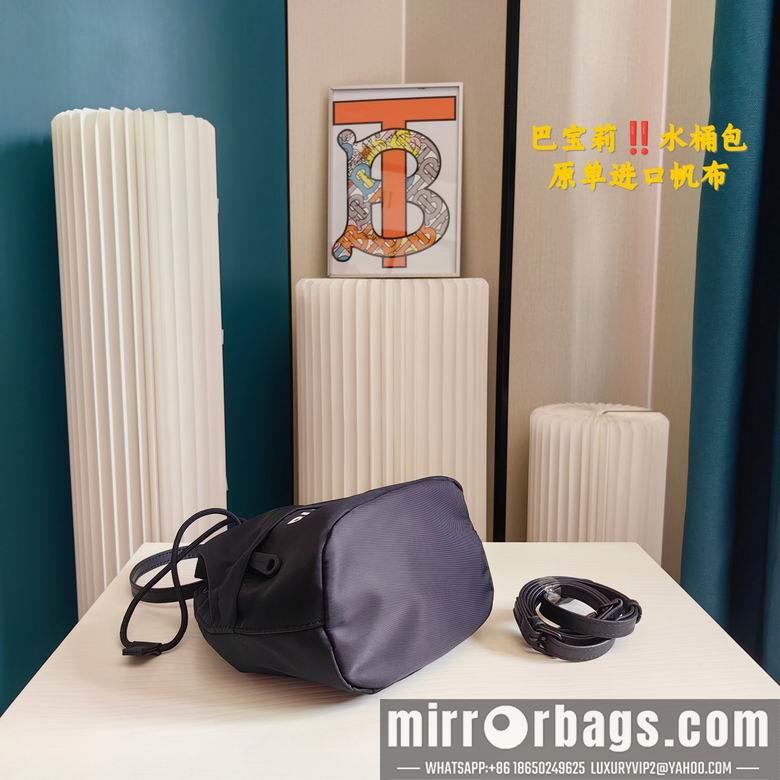 Burberry Bags 18X22cm 060827 XMY 2colour
