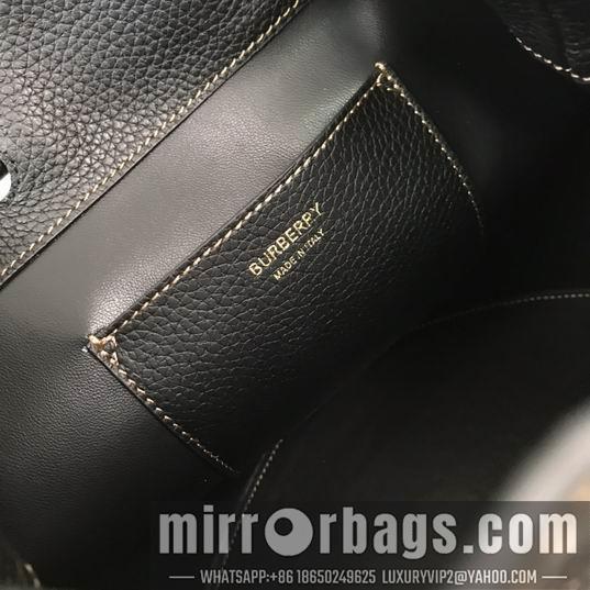 Burberry Bags Burberry 80556911 16x26x26cm CN