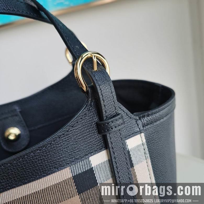 Burberry Bags 29.5X25.5X13cm 032506 IQ 2colour