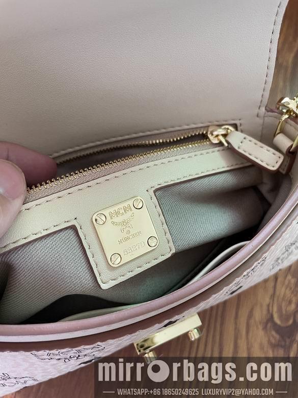 MCM Bags 20534 trumpet DY 1