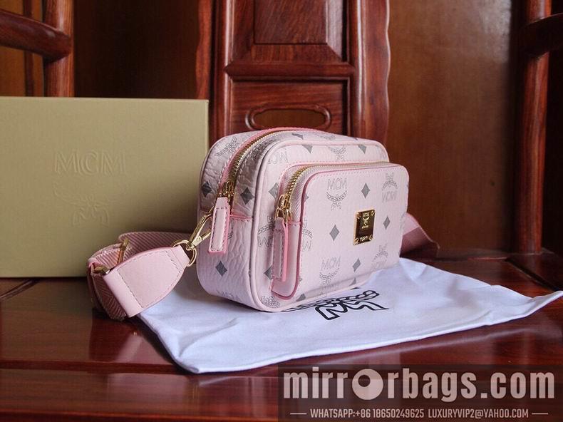 MCM Bags MCM 22X15X9 18X12.5X8.5cm dy1